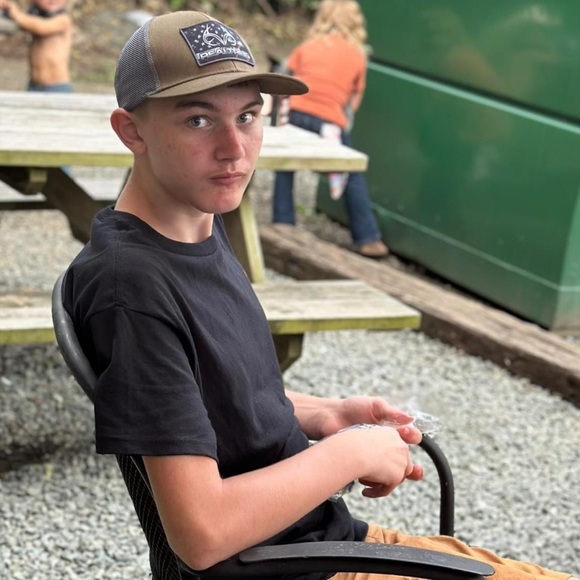 Meet your Posher, Casey - Picture 9 of 13